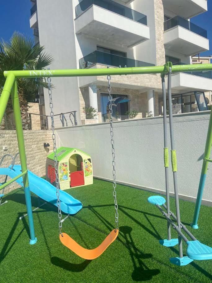 Ms Aparthotel *